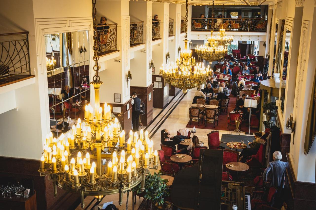 Hotel Moskva 4*