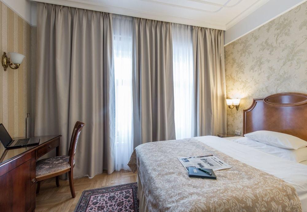 Moskva 4* Belgrade
