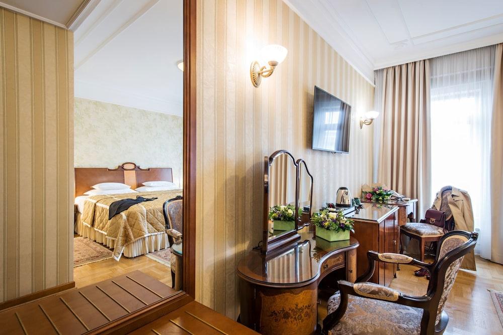 Moskva 4* Belgrade